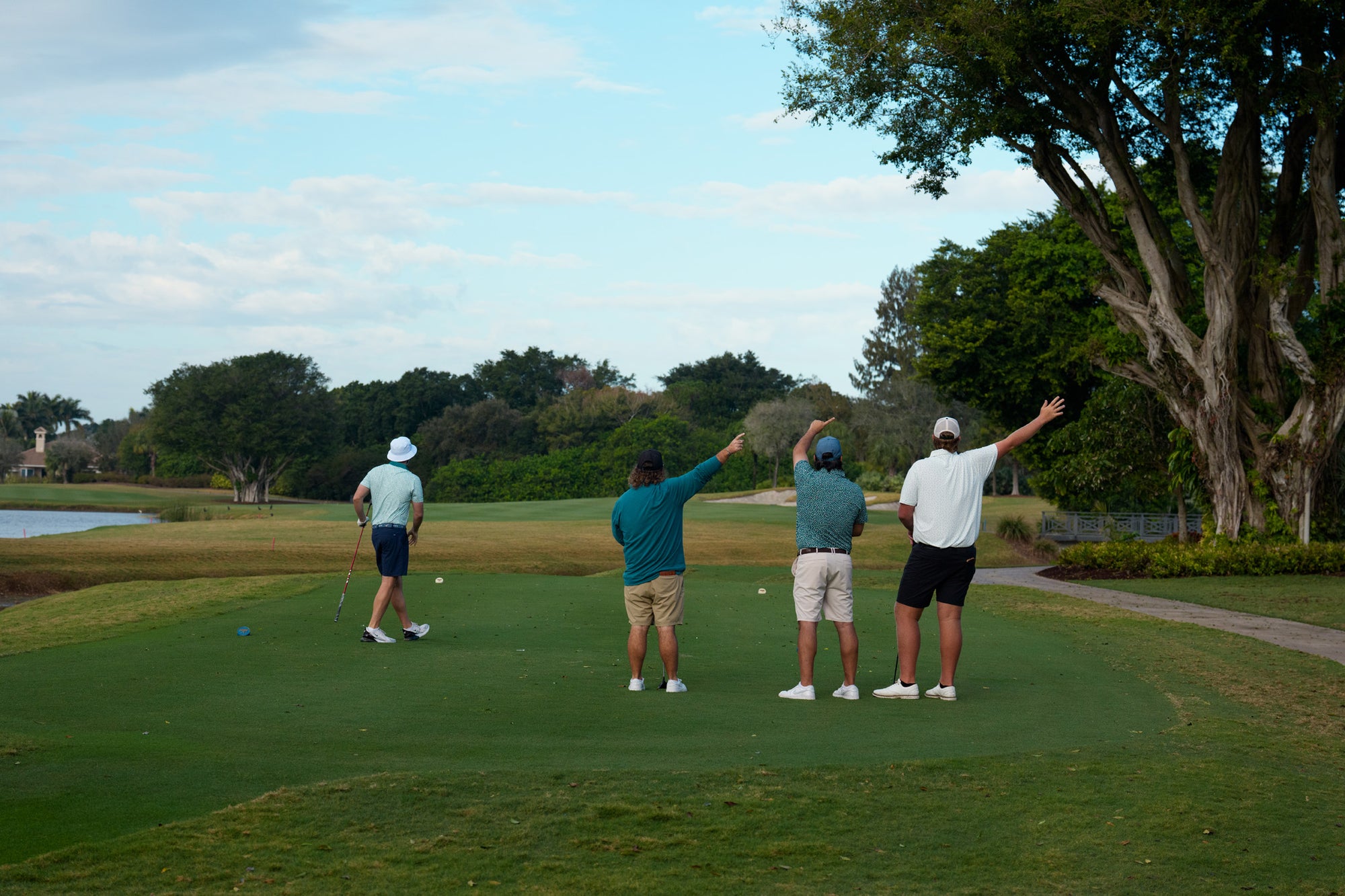 The Footrace to 18 Polo - Breezy Golf