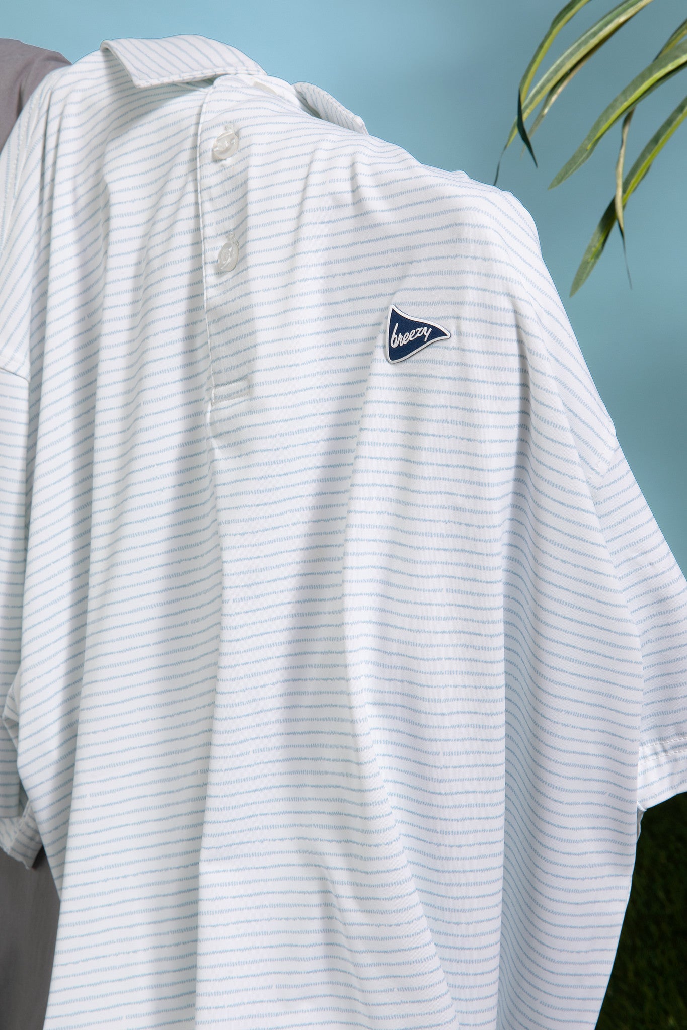 The Pebbled Stripes Polo - Breezy Golf